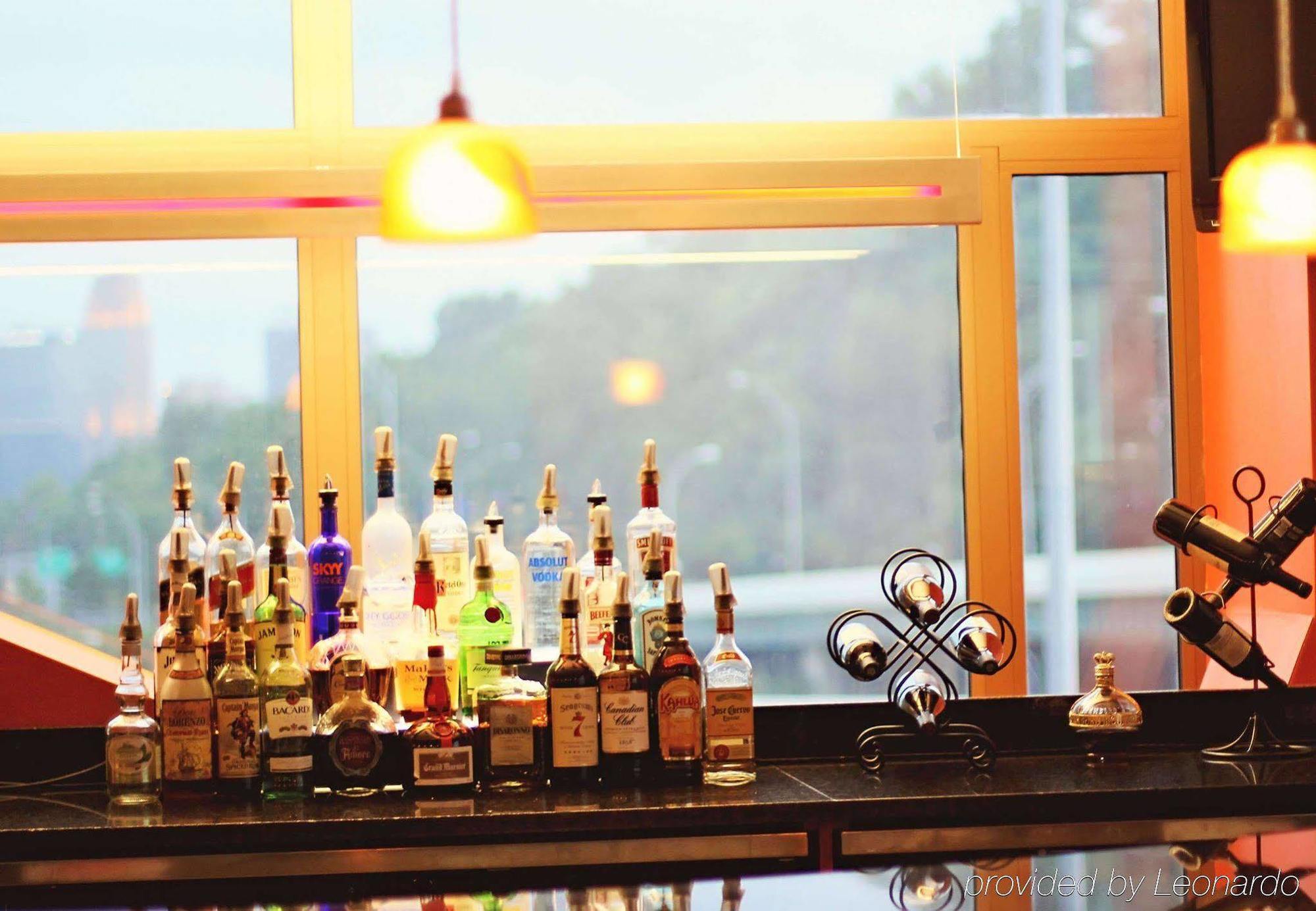 Springhill Suites By Marriott Cincinnati Midtown Exteriör bild